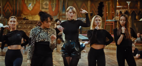 That Time I Got Harassed For a Review I Didn’t Write (And What It Might Say About Modern Fandom)